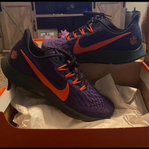 Men’s/women’s sz:8 Air Zoom Pegasus 36 Clemson